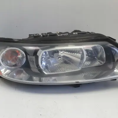 Volvo S60 I V70 II XENON LIFT PRZEDNIA LAMPA PRAWA prawy przód KPL 30784250