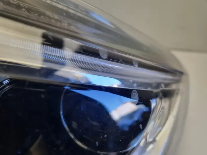 Renault Kadjar PRZEDNIA LAMPA LEWA lewy przód LED EUROPA 260600479R