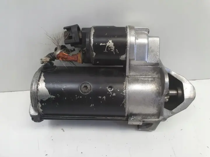 Audi 80 B4 1.9 TD ROZRUSZNIK 068911024P D7R33