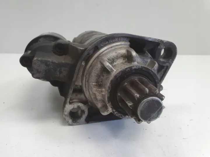 Audi A3 8L 1.8 T ROZRUSZNIK 0001125018