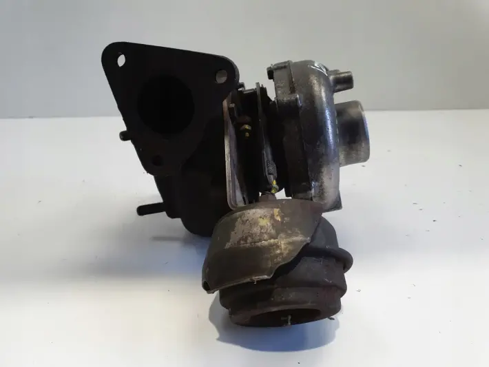 Audi A4 B5 VW Passat B5 1.9 TDI TURBOSPRĘŻARKA turbo 028145702H