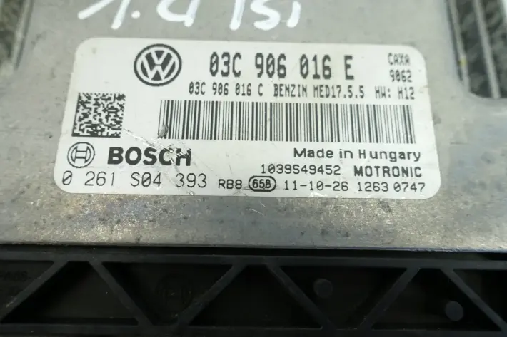 3902bb0c4b69678cc0fdde3c51d26cab