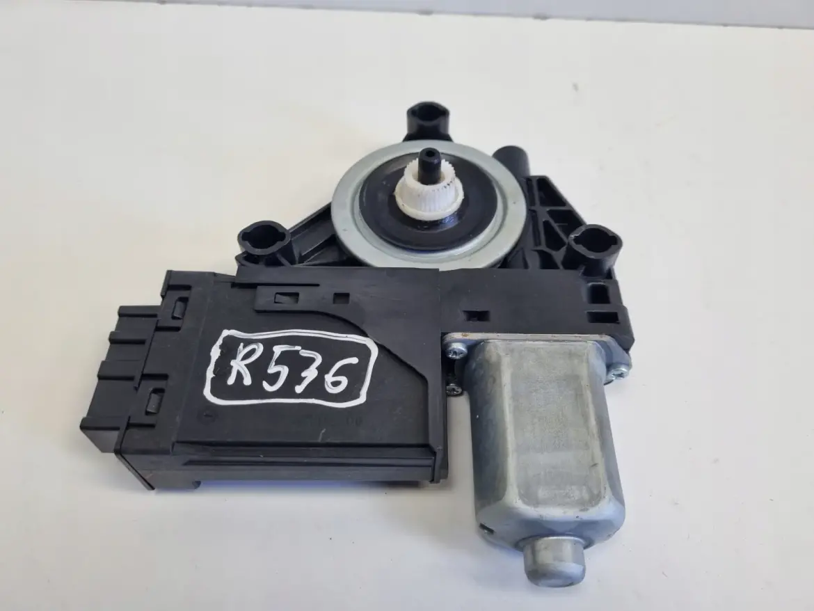 Volvo V70 III V60 I S60 II SILNICZEK SZYBY lewy tył KIEROWCY moduł 32283266