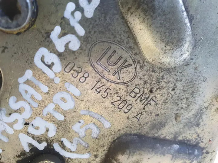 Audi A4 B5 B6 B7 A6 C5 1.9 TDI POMPA VACUM wakum 038145209A