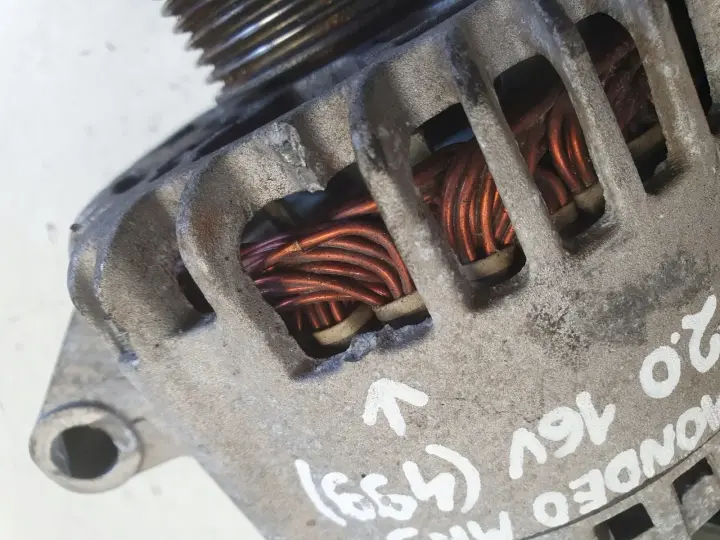 Ford Mondeo MK3 2.0 16V ALTERNATOR