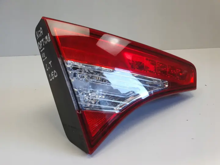 Kia Optima III 10-15r TYLNIA TYLNA LAMPA LEWA lewy tył 92403-2T