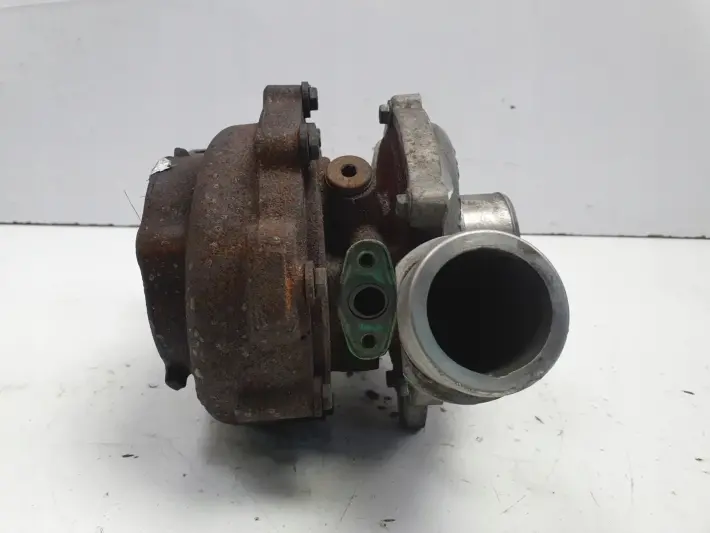 Volvo V70 II XC70 XC90 2.4 D5 TURBOSPRĘŻARKA turbo 30757080 757779-10