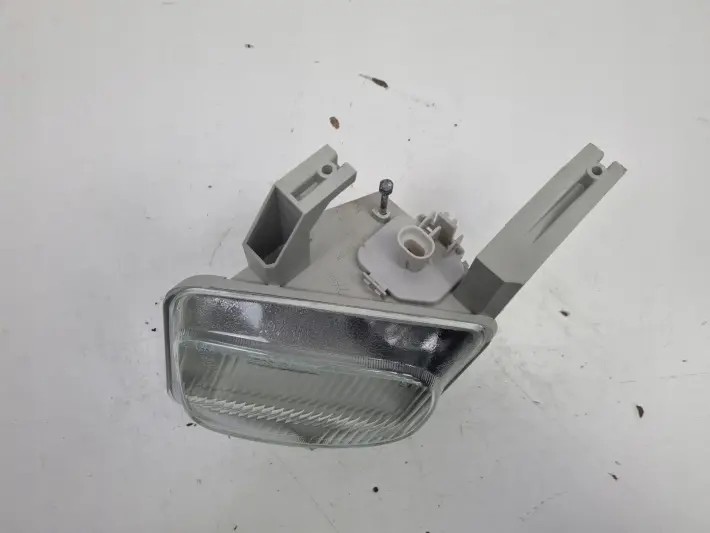 Opel Vectra B LIFT HALOGEN PRAWY PRZÓD przedni pasażera 19-5327