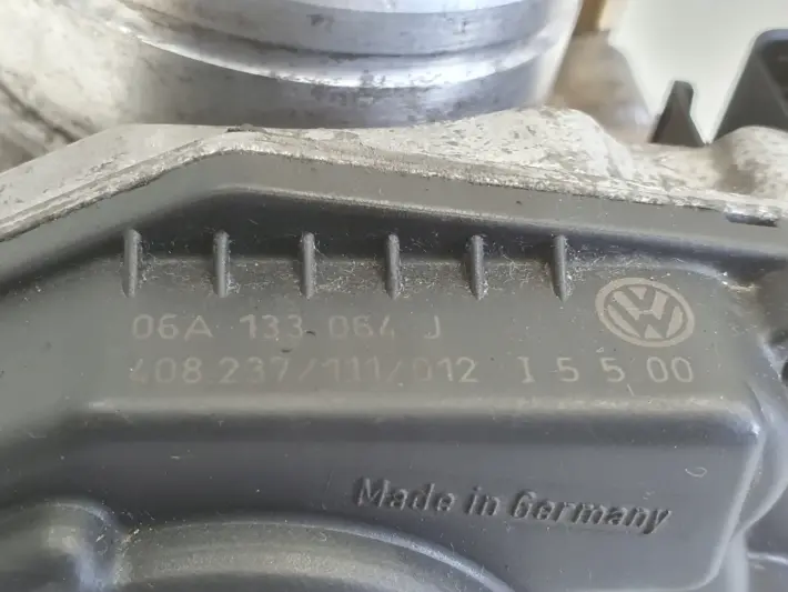 VW Golf IV 1.6 8V PRZEPUSTNICA 06A133064J