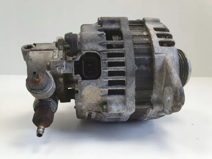 Opel Astra III H 1.7 CDTI ALTERNATOR pompa vacum