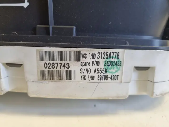 Volvo V50 S40 II 1.6 2.0 D LICZNIK ZEGARY Europa 31254776 36002433