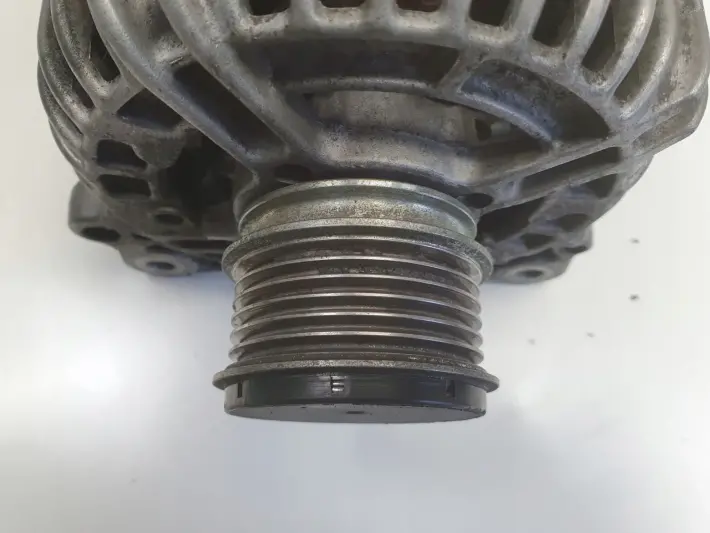 Seat Leon II 1.9 TDI ALTERNATOR Bosch