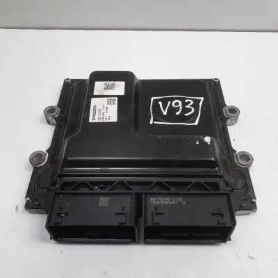 Volvo V40 II 2.0 D STEROWNIK SILNIKA komputer 32213774