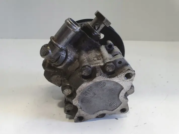 VW Passat B5 1.9 TDI POMPA WSPOMAGANIA 8D0145156T