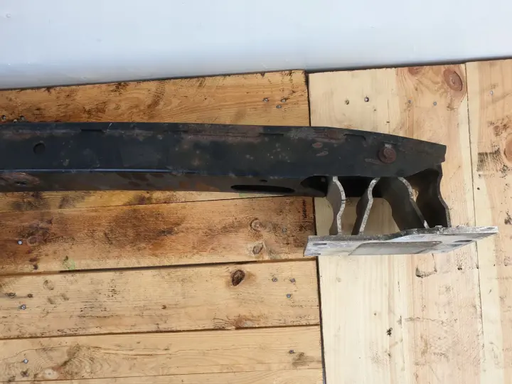 Range Rover Sport II L494 BELKA TYLNEGO ZDERZAKA