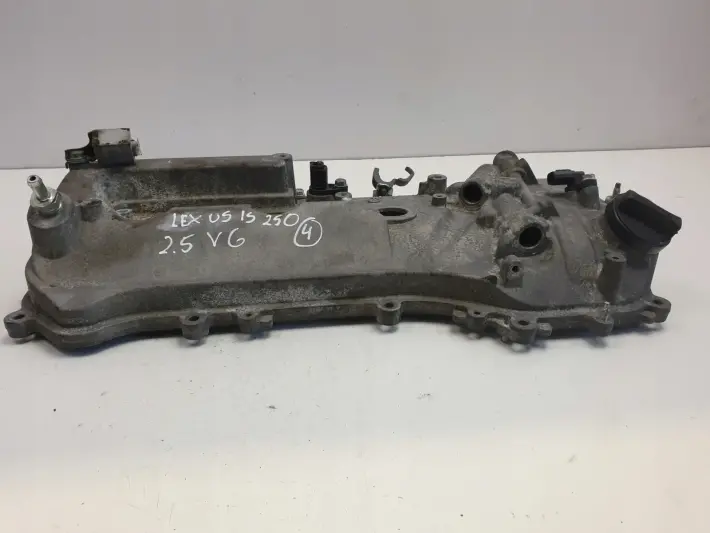 Lexus IS250 IS 250 2.5 V6 POKRYWA ZAWORÓW