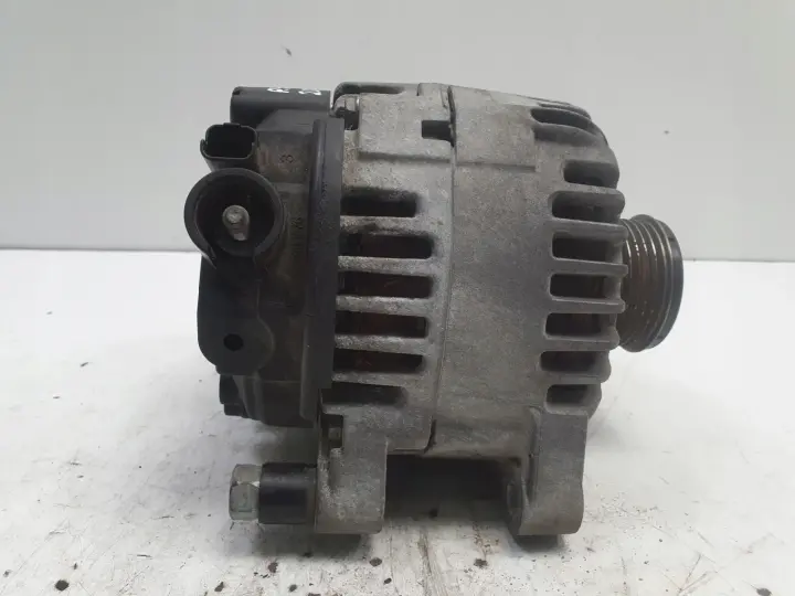 Peugeot 508 2.0 HDI ALTERNATOR 9646321780 valeo