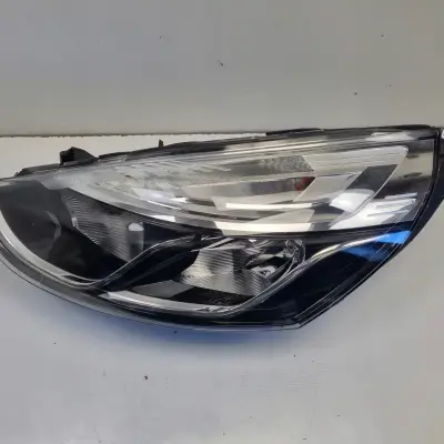 Renault Clio IV LIFT PRZEDNIA LAMPA LEWA lewy przód EUROPA 260608376R