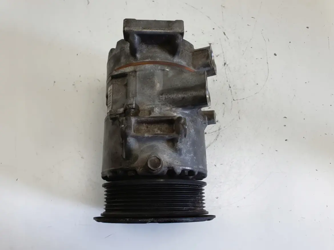 Lexus IS IS220 2.2 D-CAT SPRĘŻARKA KLIMATYZACJI 447260-1290