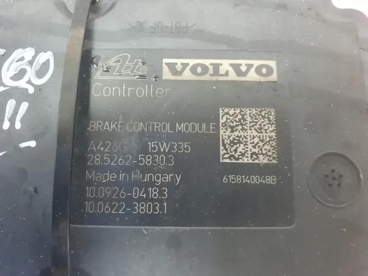 Volvo S60 II XC60 POMPA ABS hamulowa Sterownik P31423348 31423348