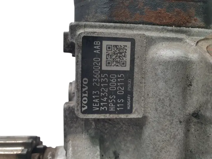 0bf858b0a100d4c26f9b055d6cc5d421