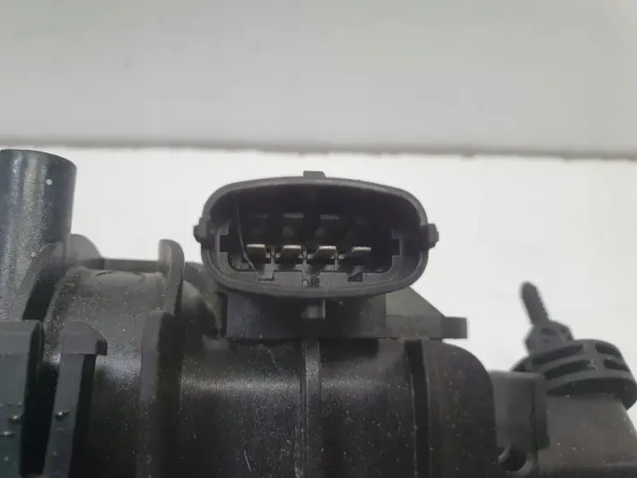 Volvo S60 II V60 2.0 D4 KOLEKTOR SSĄCY 31431955