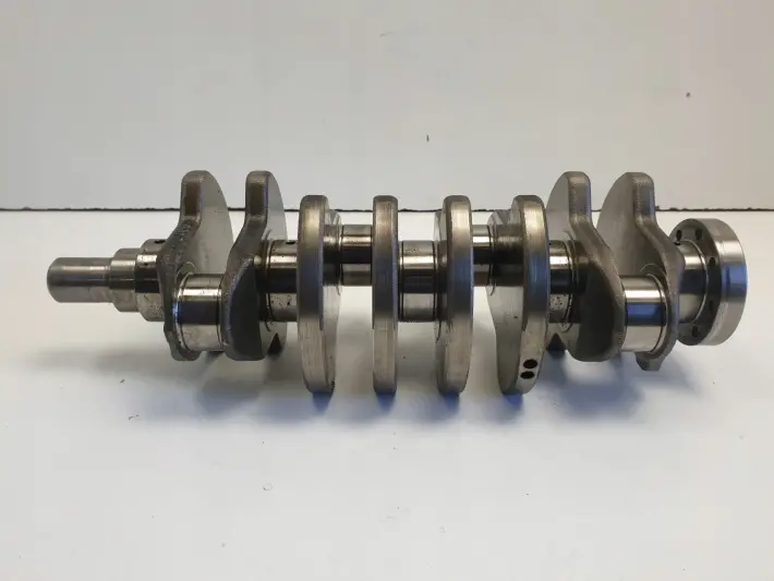 Opel Corsa D 1.3 CDTI WAŁ KORBOWY