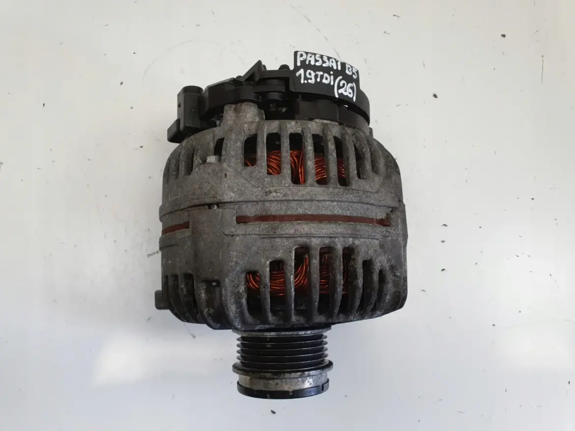VW Passat B5 1.9 TDI ALTERNATOR Valeo 028903031A 120A