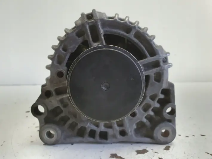 VW Golf V 2.0 SDI ALTERNATOR Bosch 06F903023D 110A