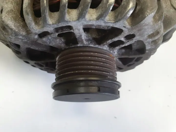 Ford Mondeo MK3 1.8 2.0 16V ALTERNATOR 1S7T-CD