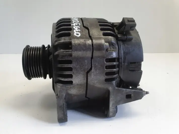 Audi A3 8L Golf IV 1.9 TDI ALTERNATOR 0123515021 038903023J 120A
