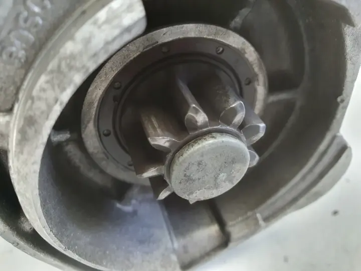 VW Passat B5 FL 1.9 TDI ROZRUSZNIK bosch 0001124020