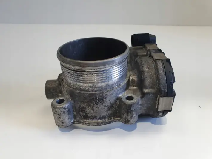 Volvo S60 II V60 2.0 D D3 PRZEPUSTNICA 31216665 bosch 0280750520