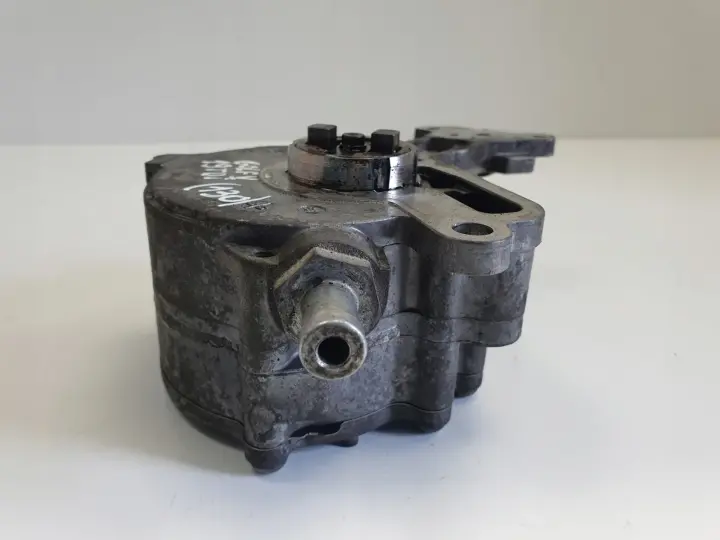 Audi A4 B5 B6 B7 A6 C5 1.9 TDI POMPA VACUM wakum BOSCH 038145209C