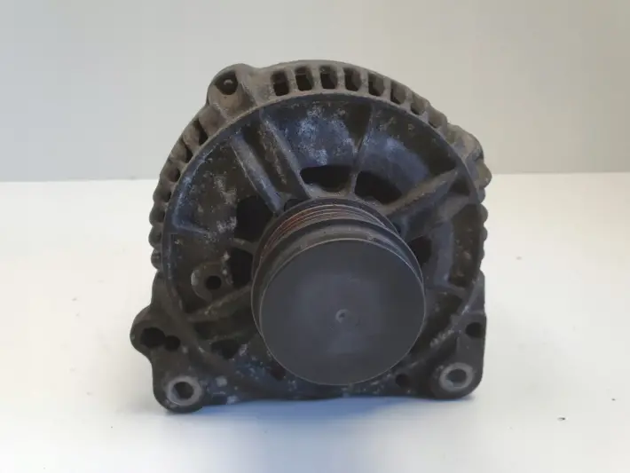 VW Passat B5 Audi A4 B5 1.9 TDI ALTERNATOR 0123515003 028903028 120A