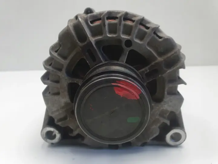 Volvo V40 II 1.6 D2 ALTERNATOR 30659390 213044027 150A