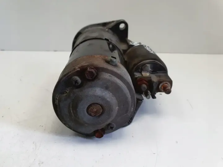 Opel Vectra C 1.9 CDTI ROZRUSZNIK 55352882 M001T30171