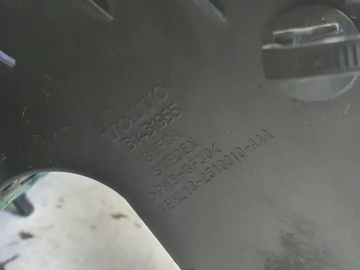 Volvo S60 II V60 2.0 D4 KOLEKTOR SSĄCY 31431955