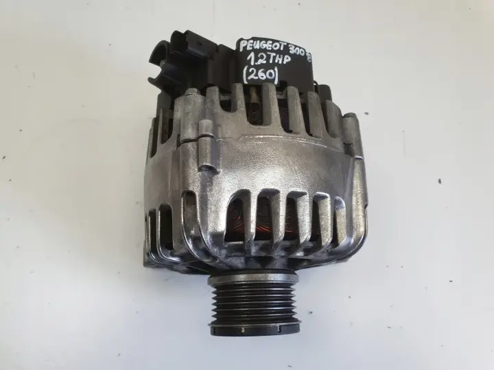 Peugeot 3008 1.2 THP ALTERNATOR Valeo 9670899580 CL12