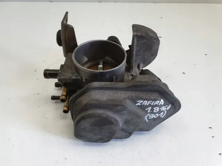 Opel Zafira A 1.8 16V PRZEPUSTNICA 905360845 na linke