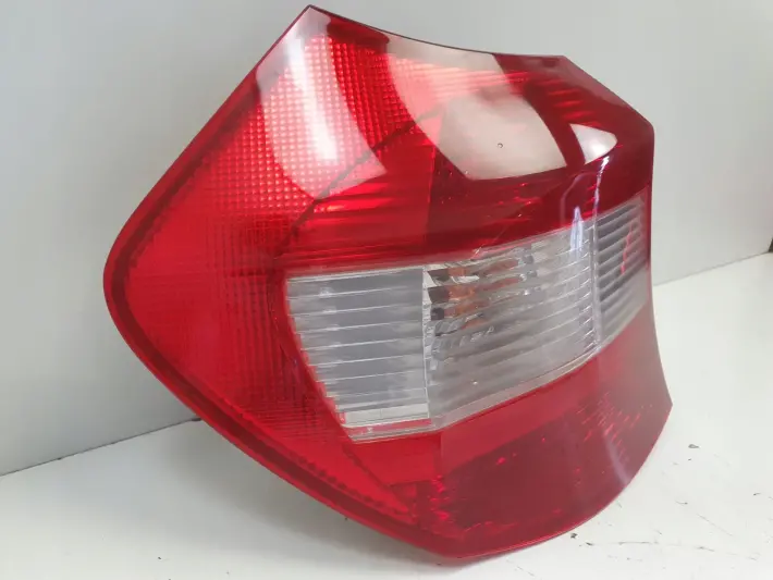 BMW E87 TYLNA LAMPA LEWA lewy tył kierowcy