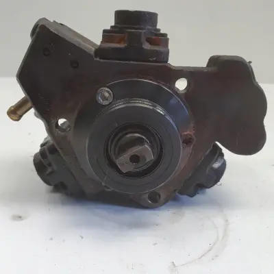 Opel Combo C 1.3 CDTI POMPA WTRYSKOWA 0445010204