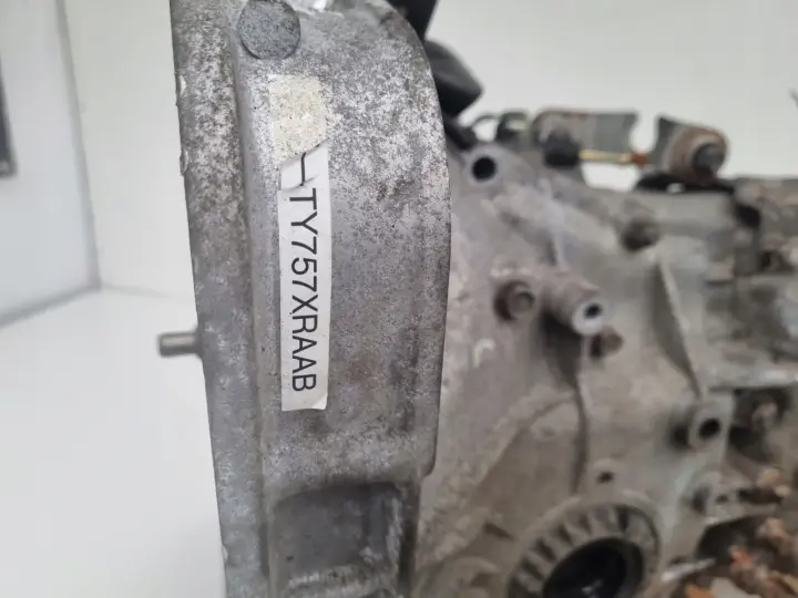 Subaru Legacy IV 2.0 16V SKRZYNIA BIEGÓW 5J-TY757XRAAB manualna MANUAL