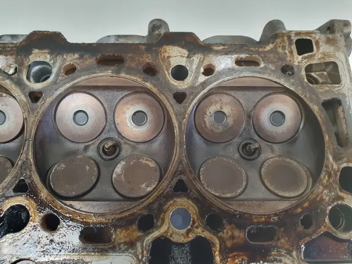 Opel Vectra C 1.8 16V GŁOWICA CYLINDRÓW Z18XER 55353286