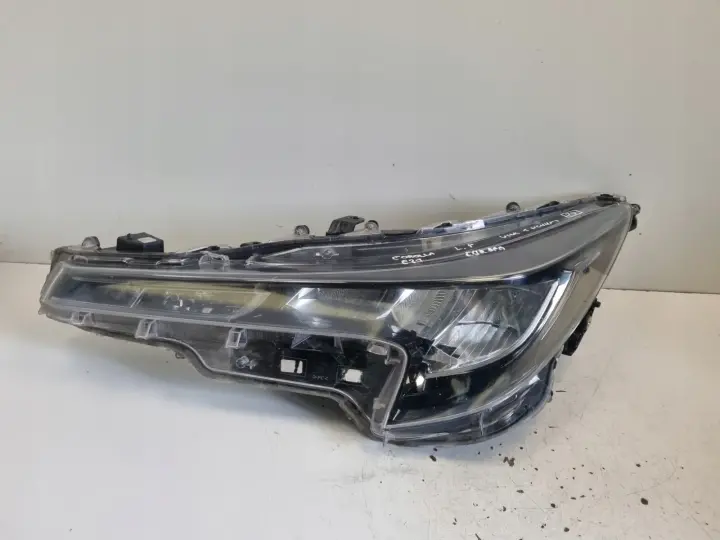 Toyota Corolla E21 PRZEDNIA LAMPA LEWA lewy przód FULL LED 81150-02S60