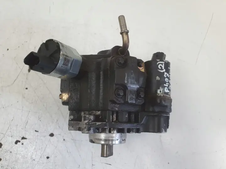 Peugeot 407 2.0 HDI POMPA WTRYSKOWA paliwa 9654091880