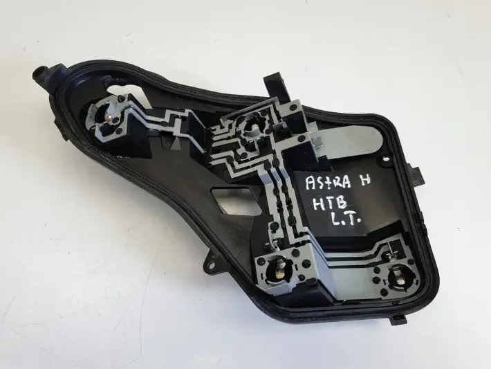 Opel Insignia A 08-13r HB WKŁAD TYLNEJ LAMPY lewy tył kierowcy