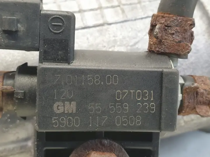 98bfabfcd265cd1535d385cdfa484279