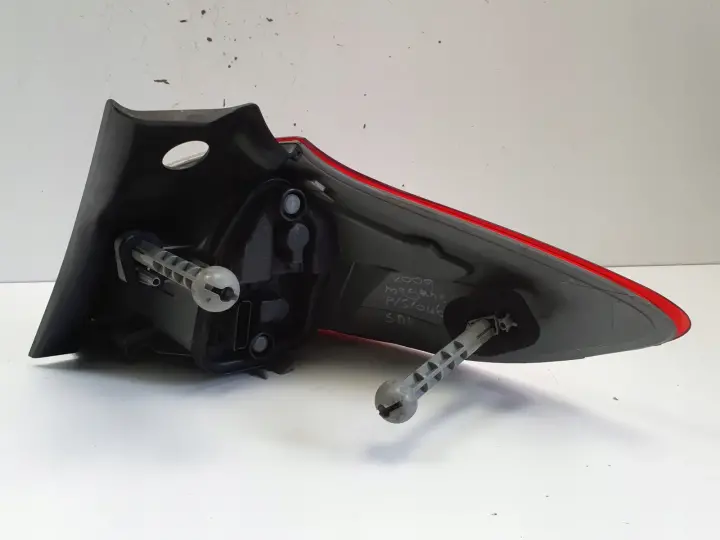 Renault Megane III HB 08-16r TYLNA LAMPA LEWA lewy tył kierowcy 265550007R