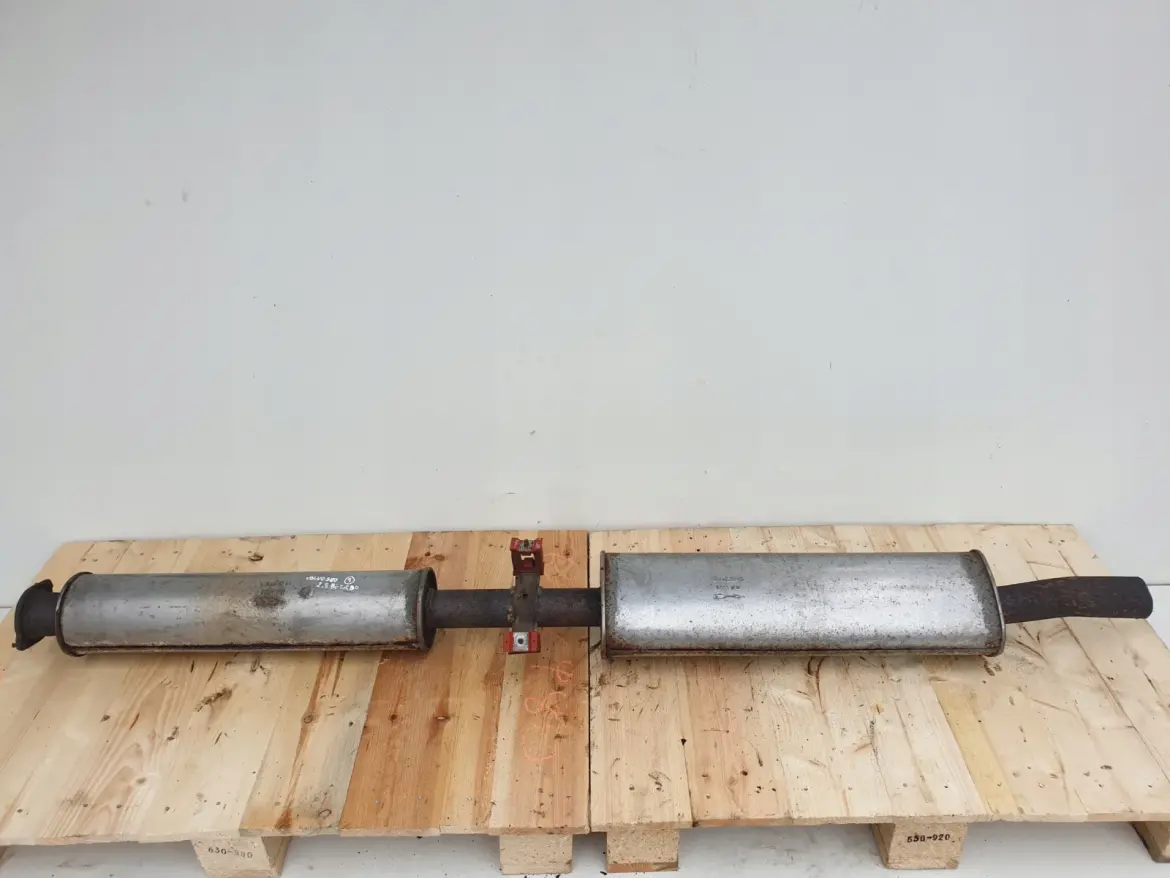 Volvo S80 2.8 T6 BITURBO BI TURBO TŁUMIK ŚRODKOWY